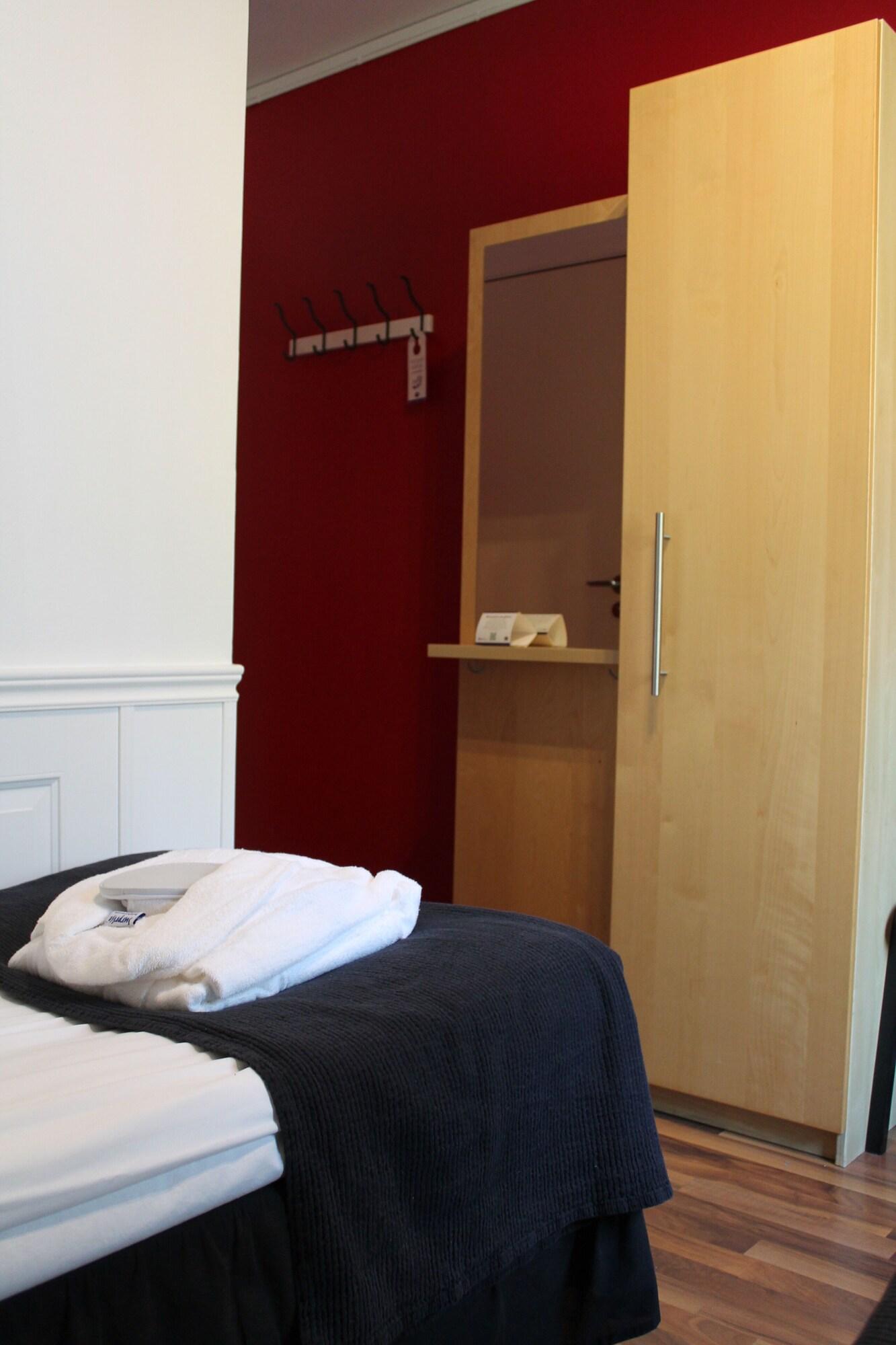 Sure Hotel By Best Western Vilsta Sporthotell Eskilstuna Exterior photo